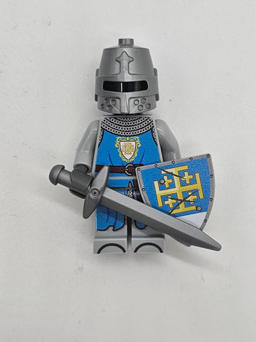 FULLY ARMORED Jerusalem Knight W/Battle Damage Shield